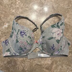 Cacique Lightly Lined Grey Floral T-shirt Bra